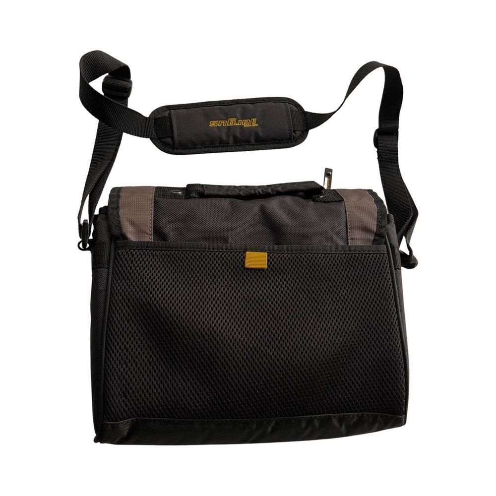 Targus CityGear Mini Notebook Carrying Case - Picture 4 of 9